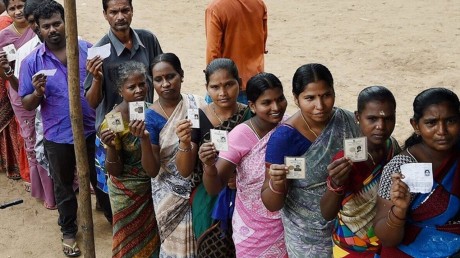 तमिलनाडु : युवाओं में स्थानीय चुनावों के बारे में जानकारी का अभाव, वोट देने से हिचकिचा रहे